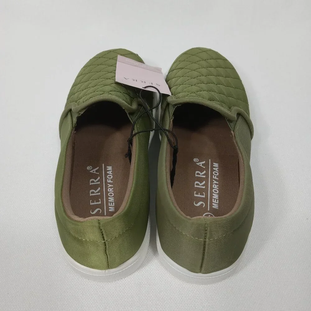 SERRA Women's Quilted Memory Foam Green Slip On Loafer Size 7 *NWT